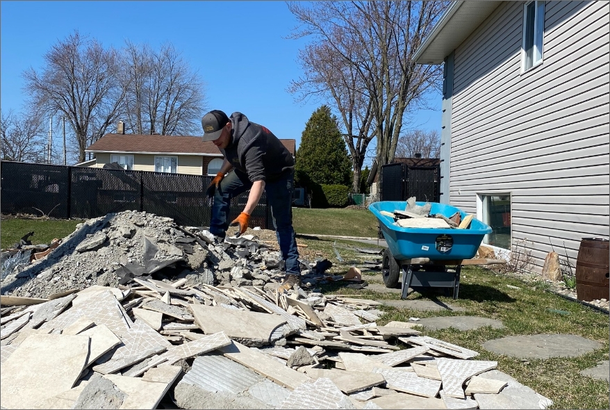 processed 2B78F22A 640F 4EF0 A724 06FD09B823E7 5CC64436 DBC4 4ACC AF9C 245FAEE7E62D M.L. RECYC démolition, conteneurs et recyclage de métaux